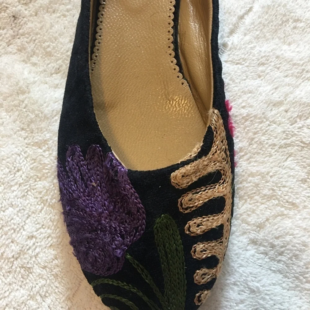 Hand-Embroidered Black Floral Flats
